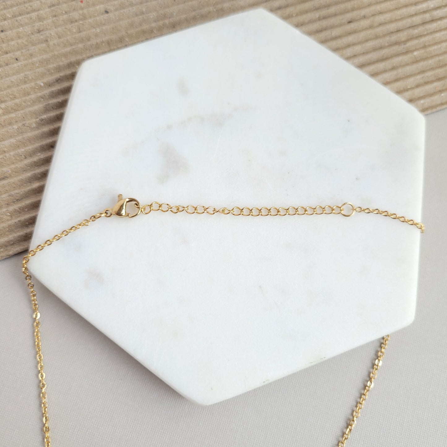 Ava Necklace - Blonde Tortoise