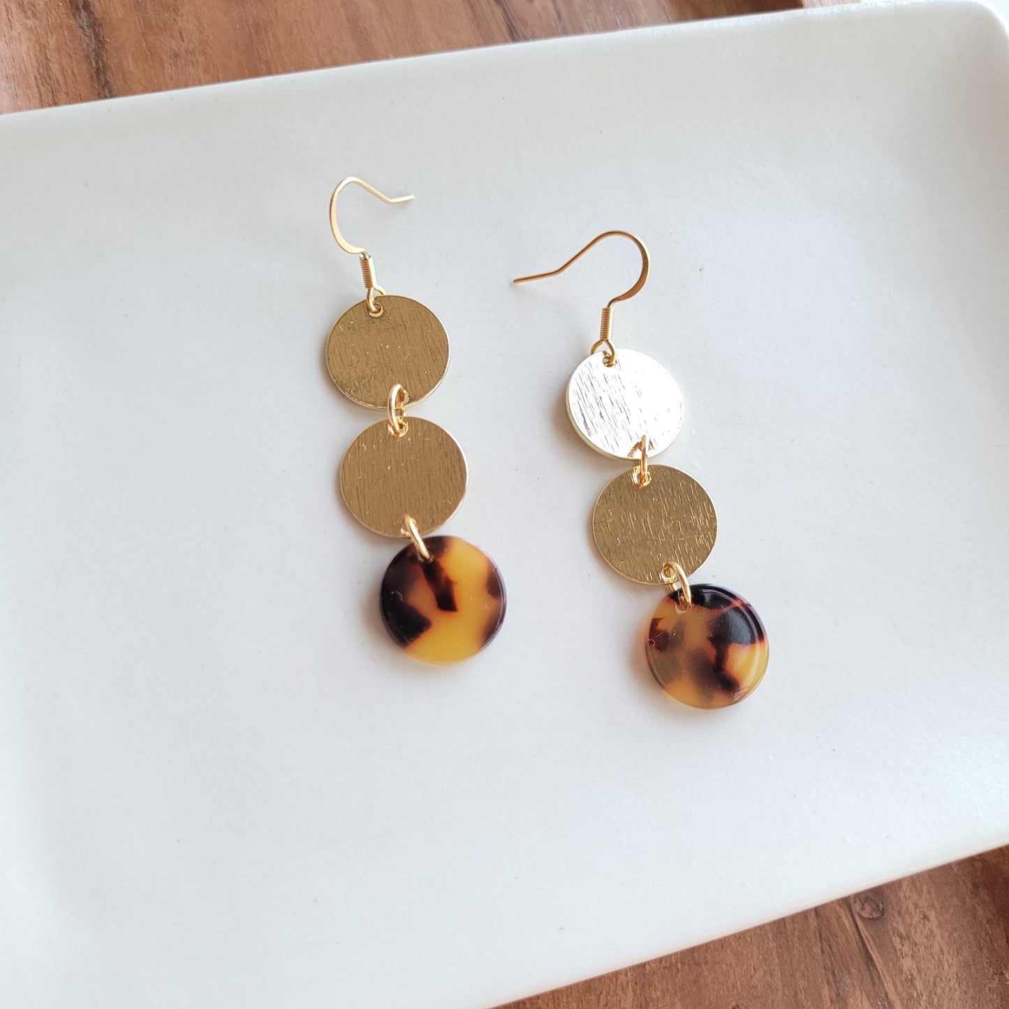 Evelyn Earrings - Tortoise