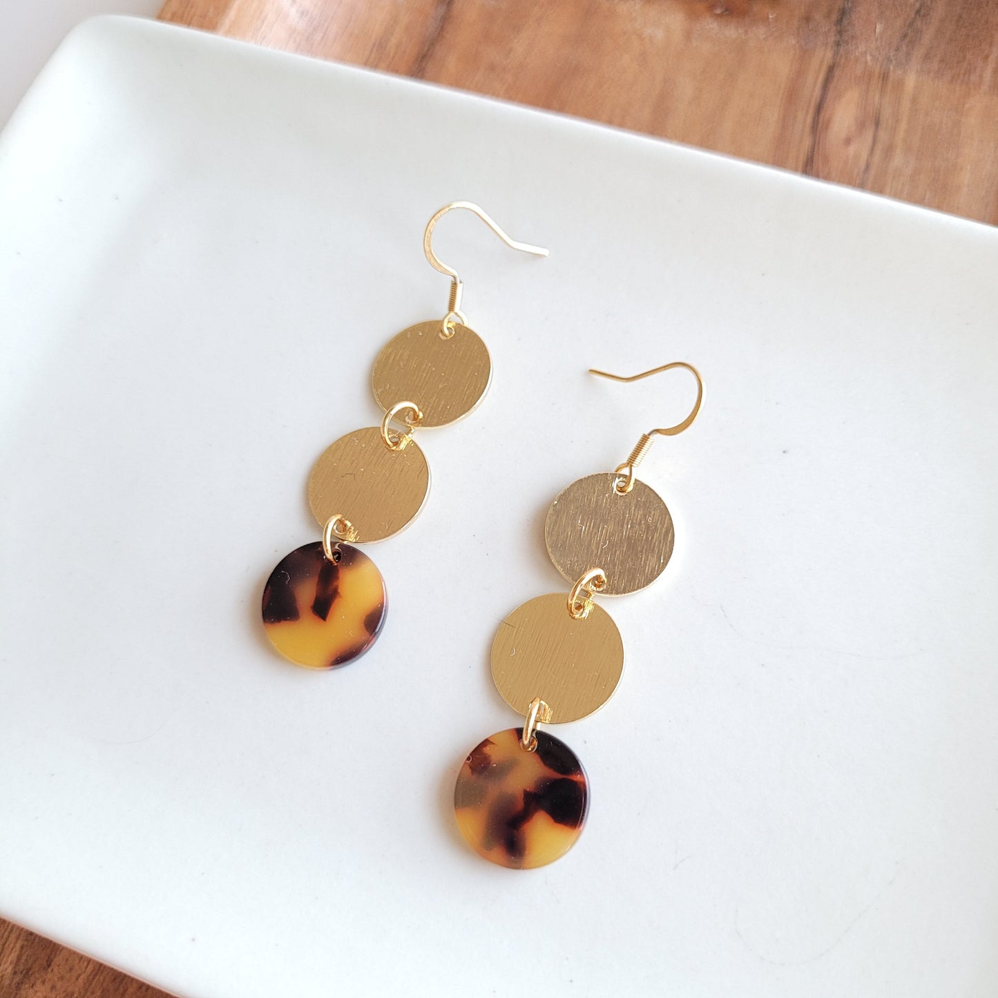 Evelyn Earrings - Tortoise