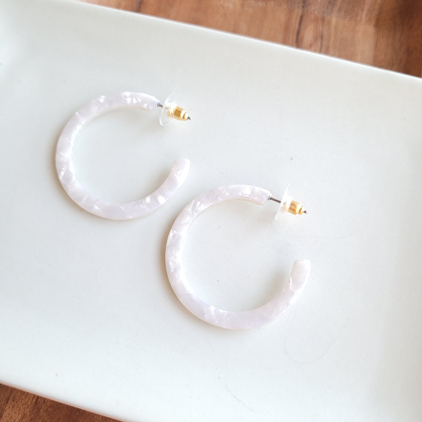 Camy Hoops - Pearl