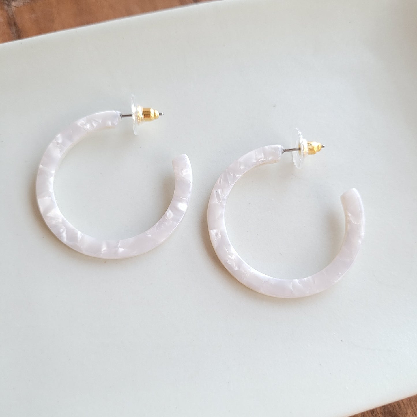 Camy Hoops - Pearl