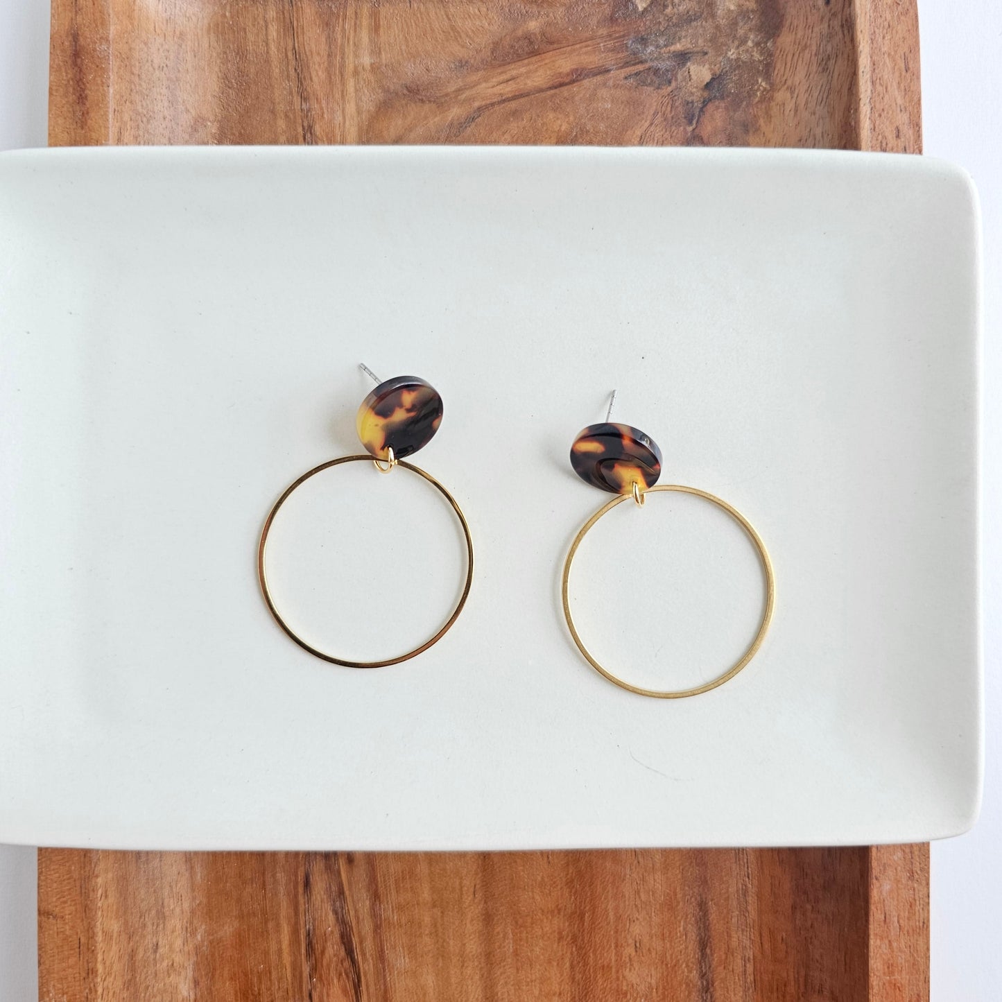 Amelia Earrings - Tortoise