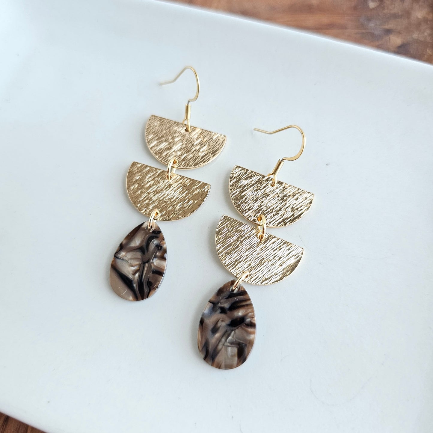 Aria Earrings - Brown Shimmer