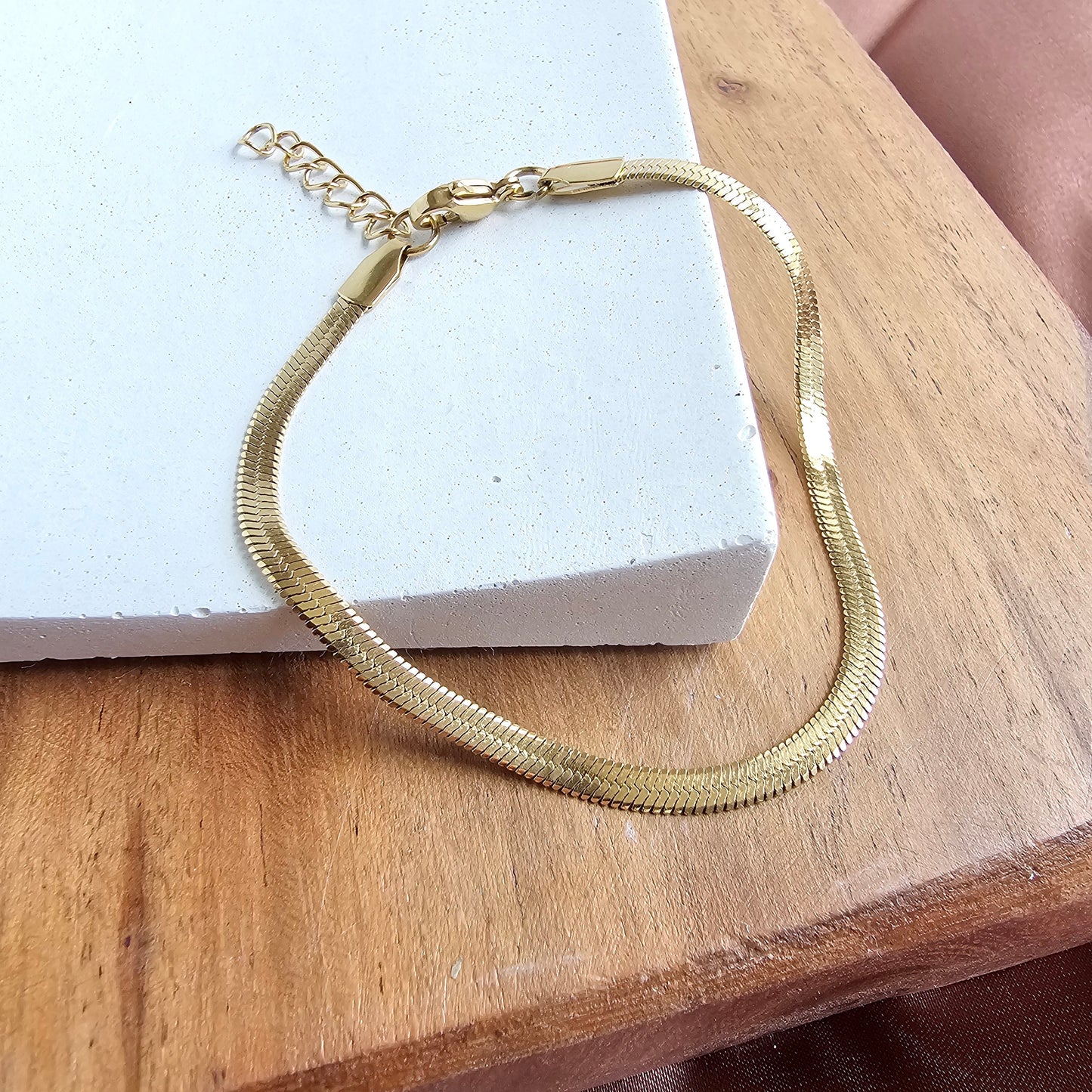 Luxe Gold Herringbone Bracelet