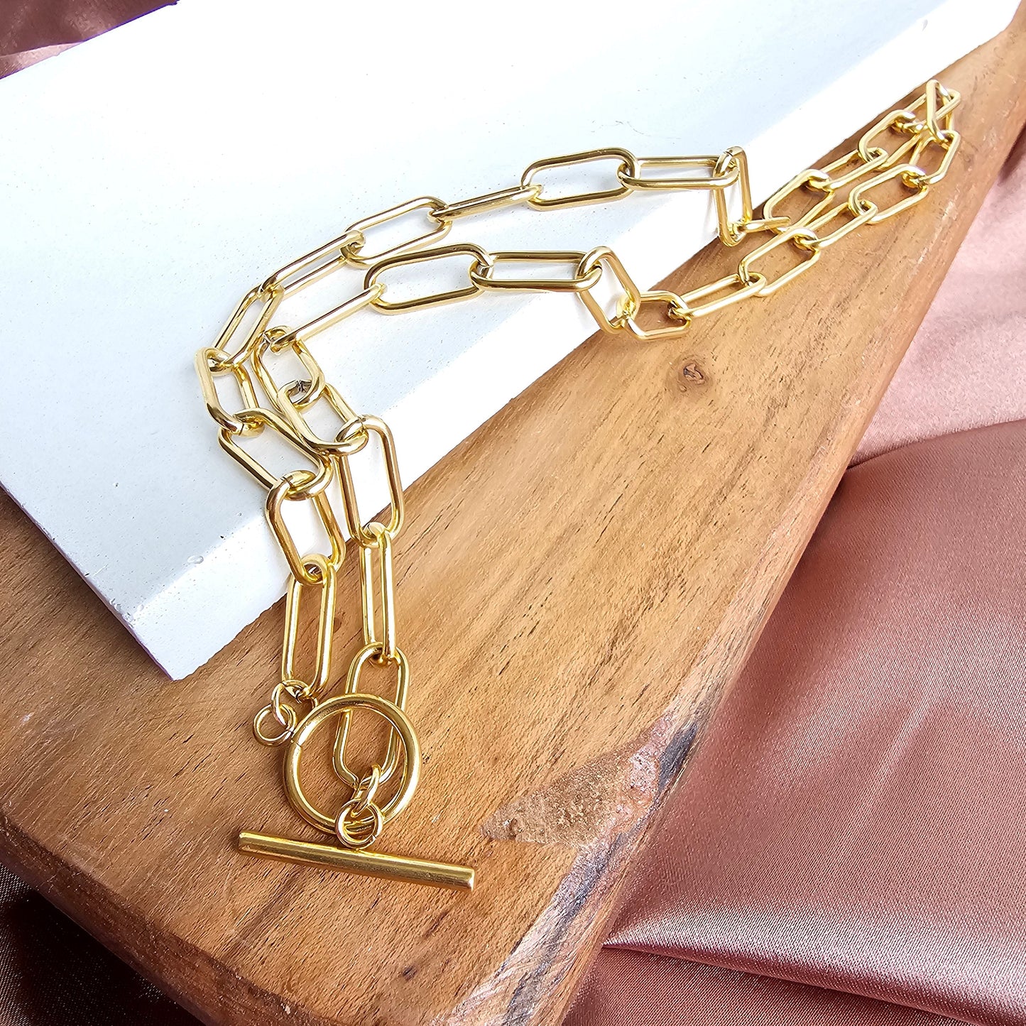 Luxe Gold Chunky Paper Clip Chain - 18"