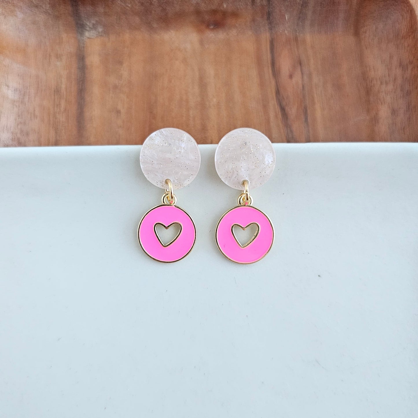 Amora Heart Earrings - Pink