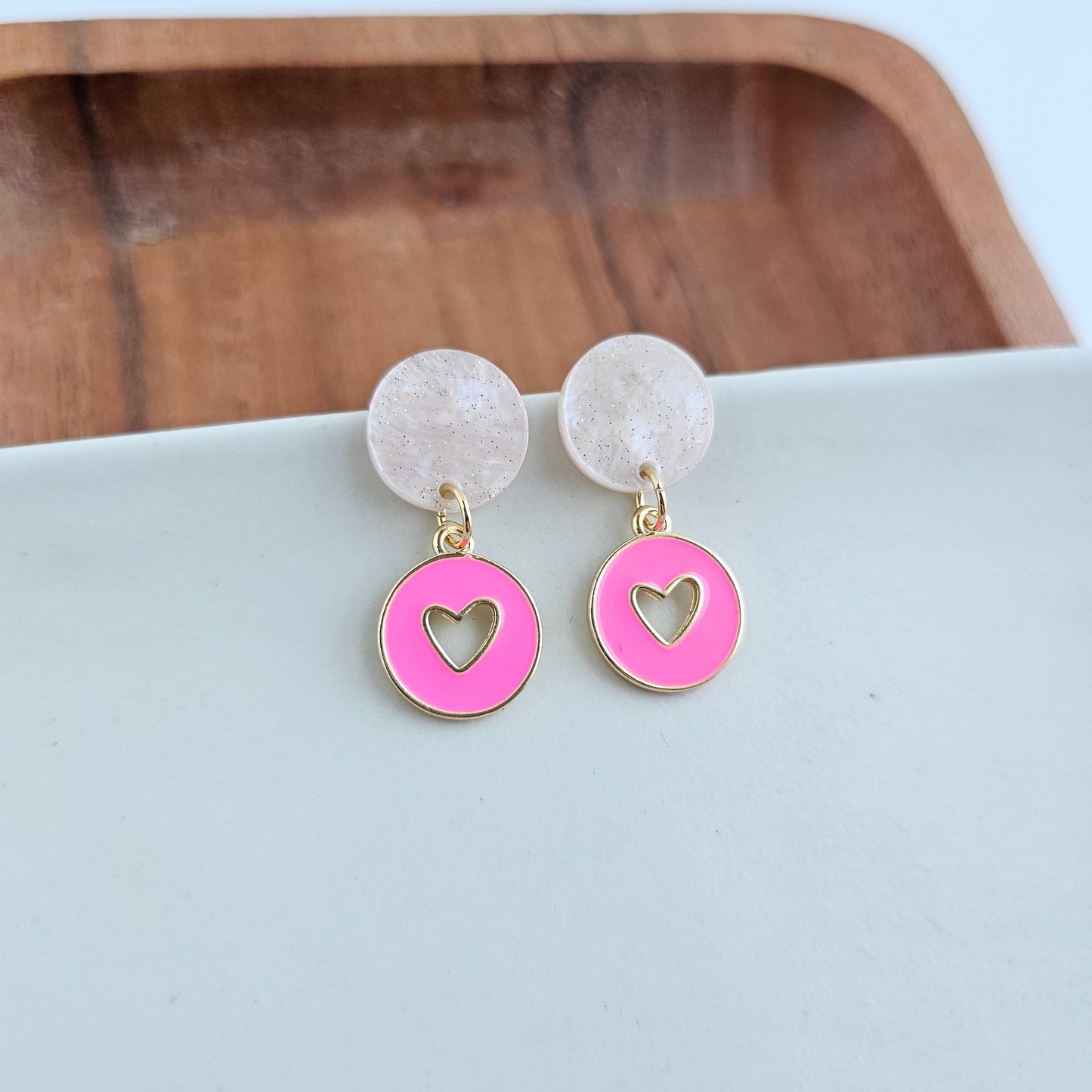 Amora Heart Earrings - Pink