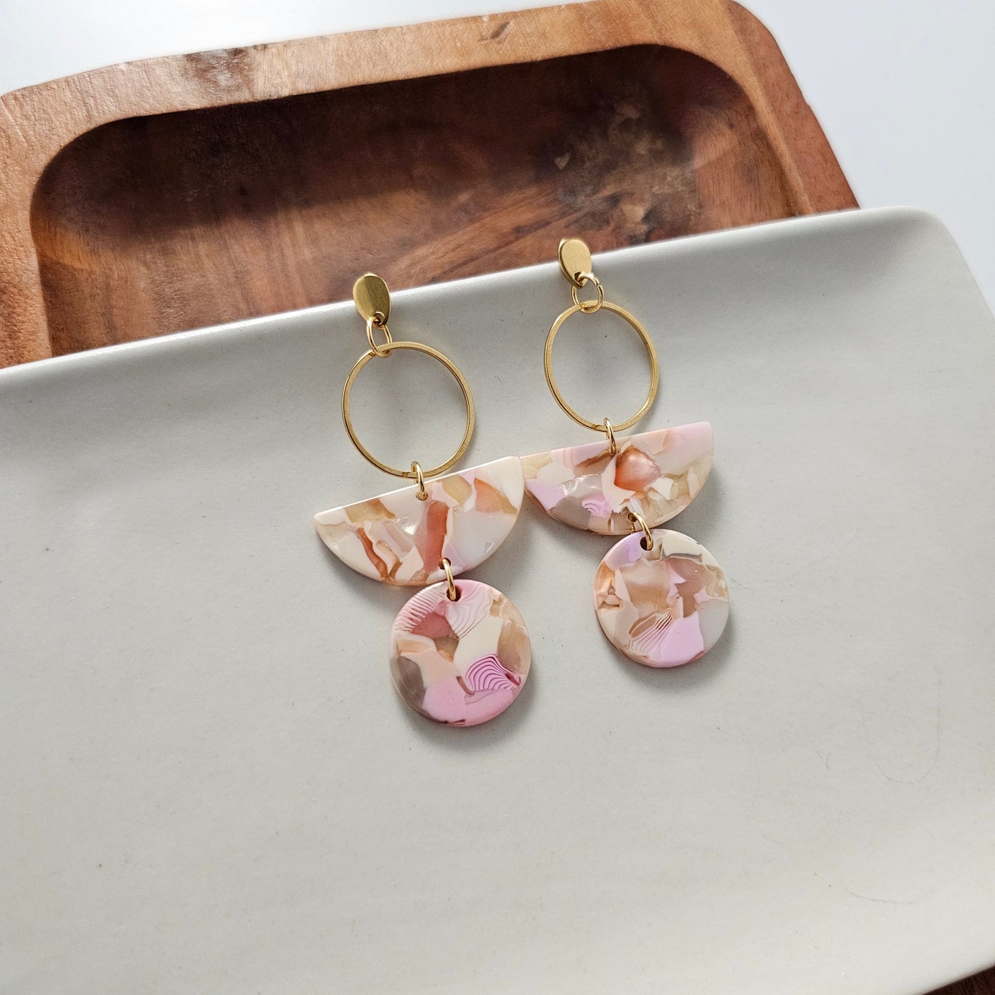 Wren Earrings - Peachy Pink