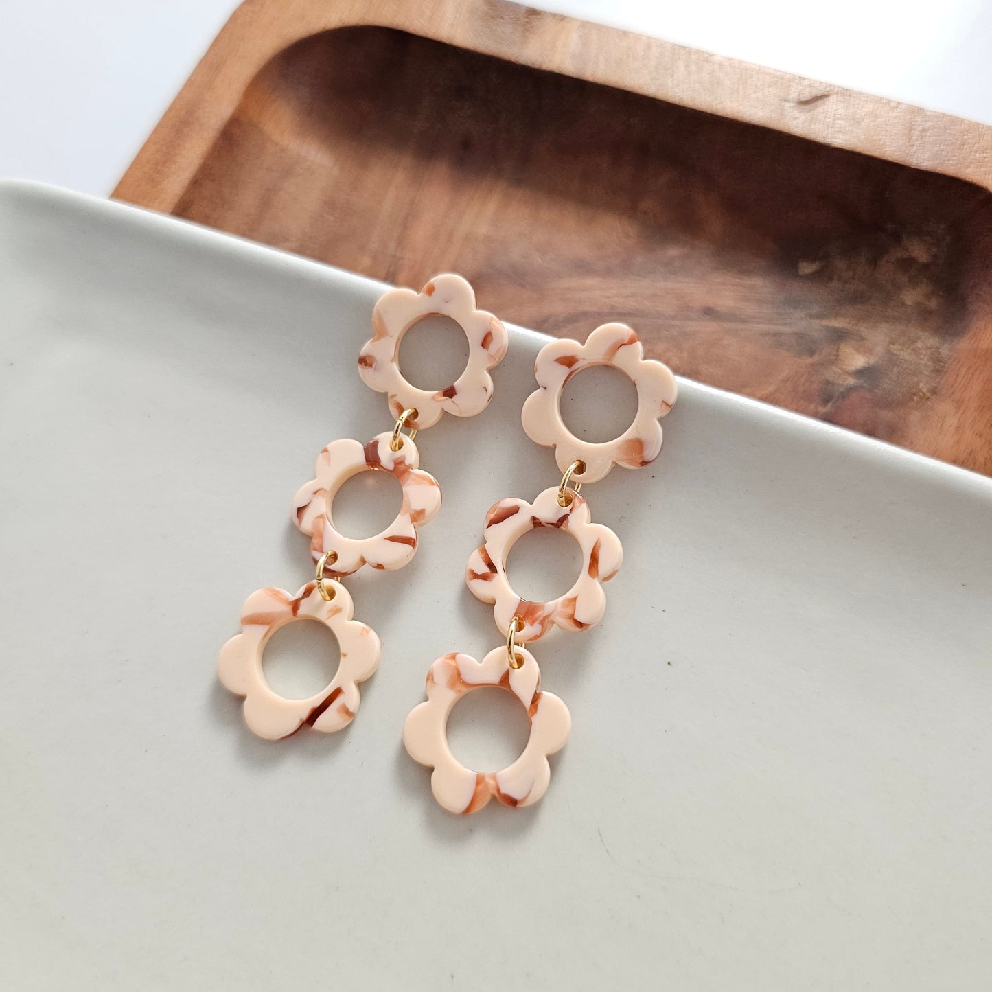 Delilah Earrings - Peach