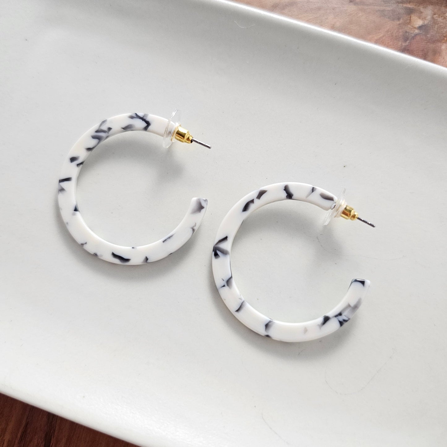 Camy Hoops - Marble