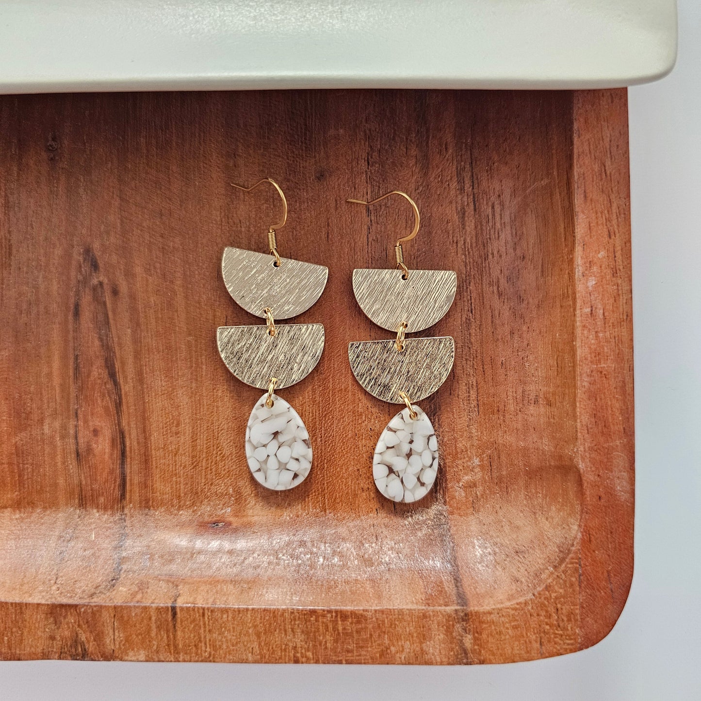 Aria Earrings - Pebble