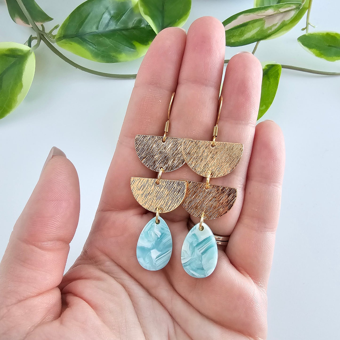 Aria Earrings - Aquamarine