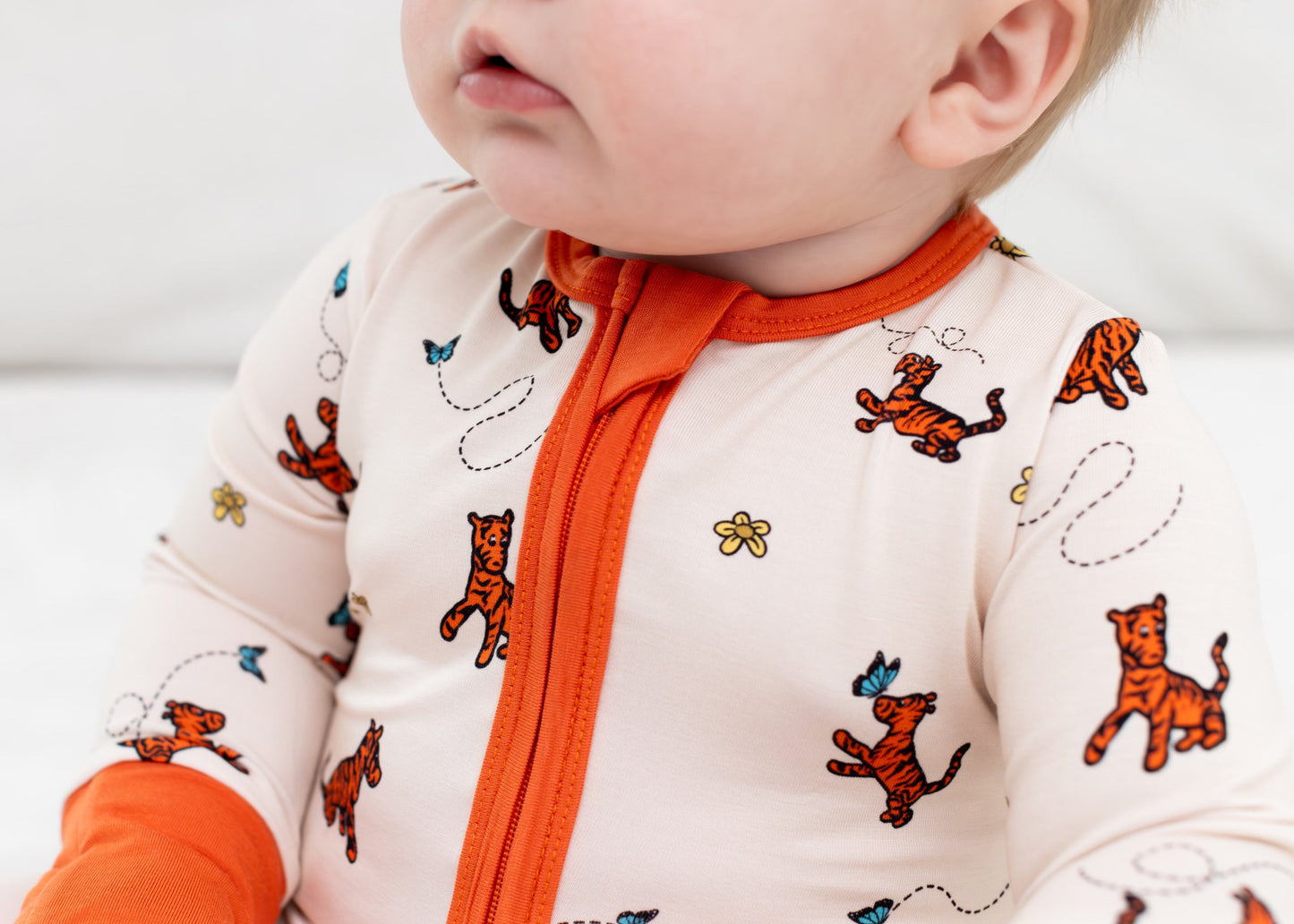 The Wonderful Thing About Tiggers - Long Sleeve Zipper Sleep Romper