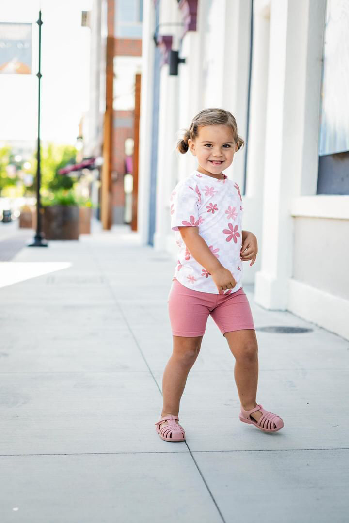 Millie - Bamboo Tee & Ribbed Bike Shorts Set