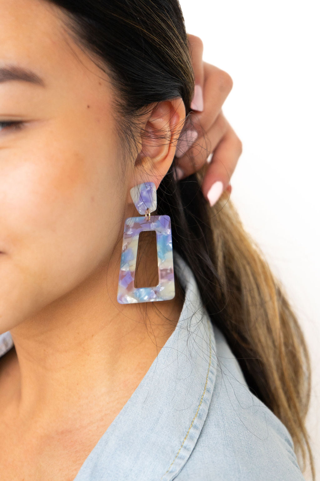 Avery Earrings - Dreamy