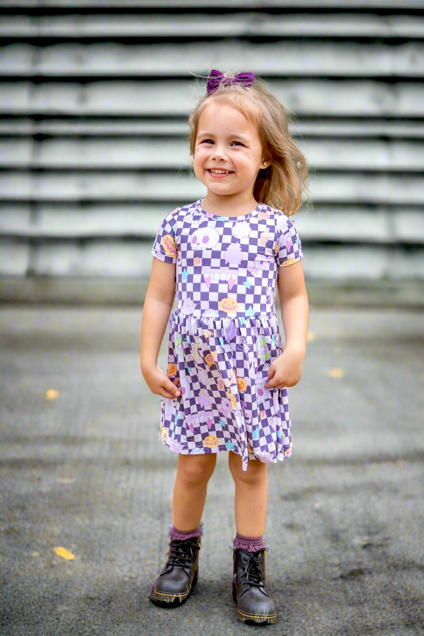 Short Sleeve Twirl Dress - Creep It Real