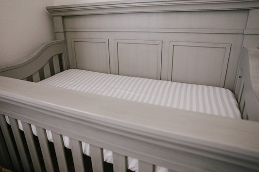 Muslin Crib Sheet | Striped